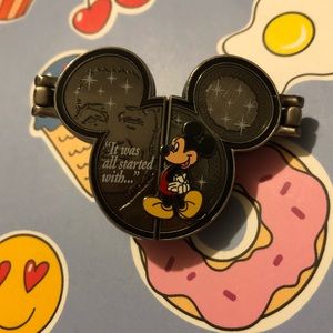 Walt Disney memorial pin